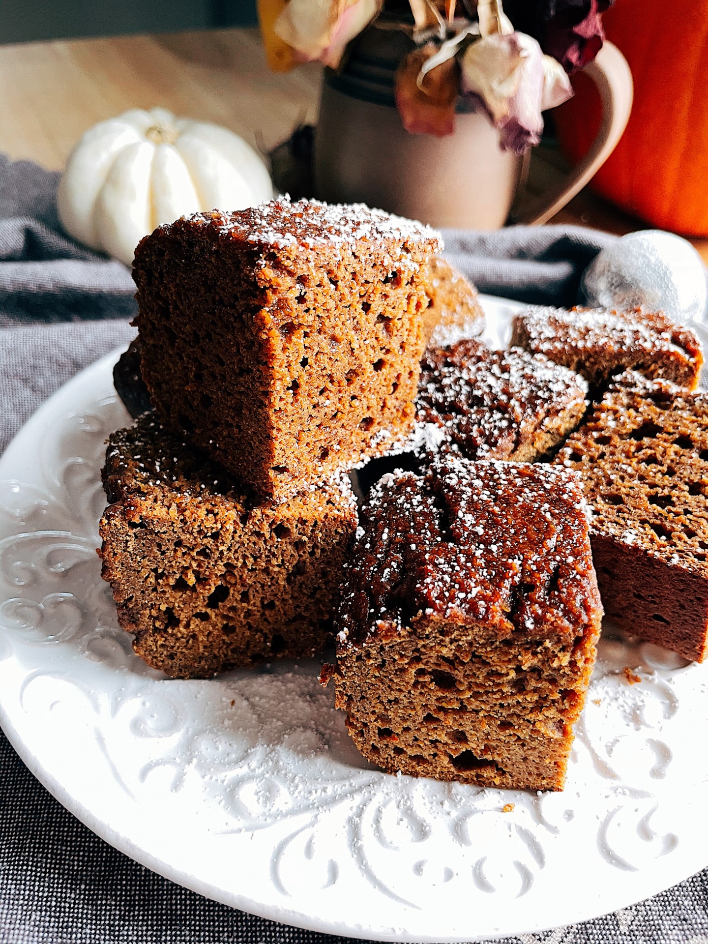 Mini Gingerbread Cake Recipe - Thistle Key Lane