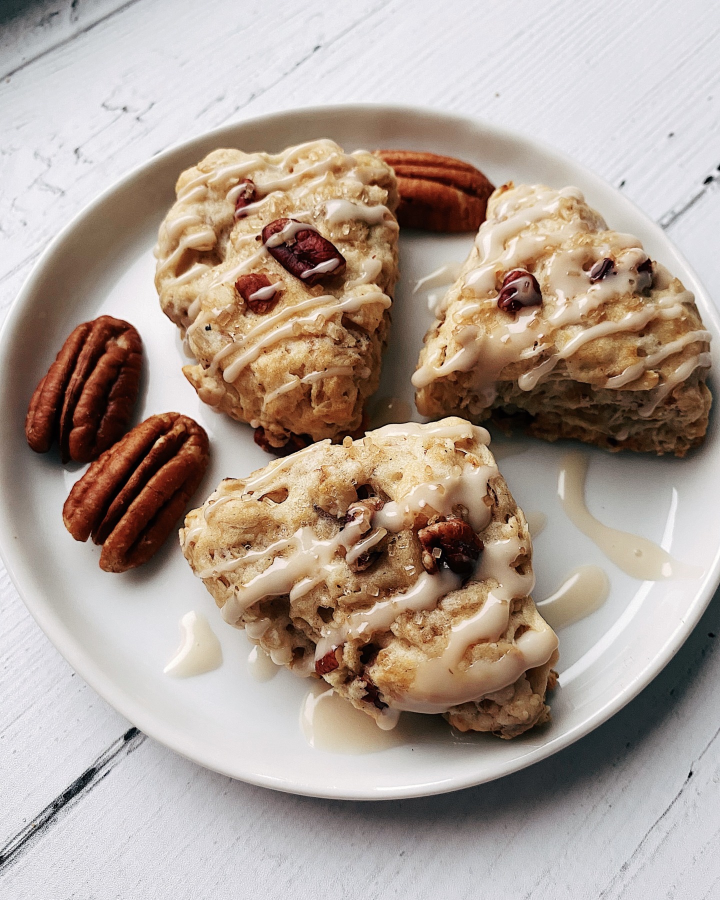 Mini Oatmeal Pecan Scones (The Best!) - FIXED on FRESH