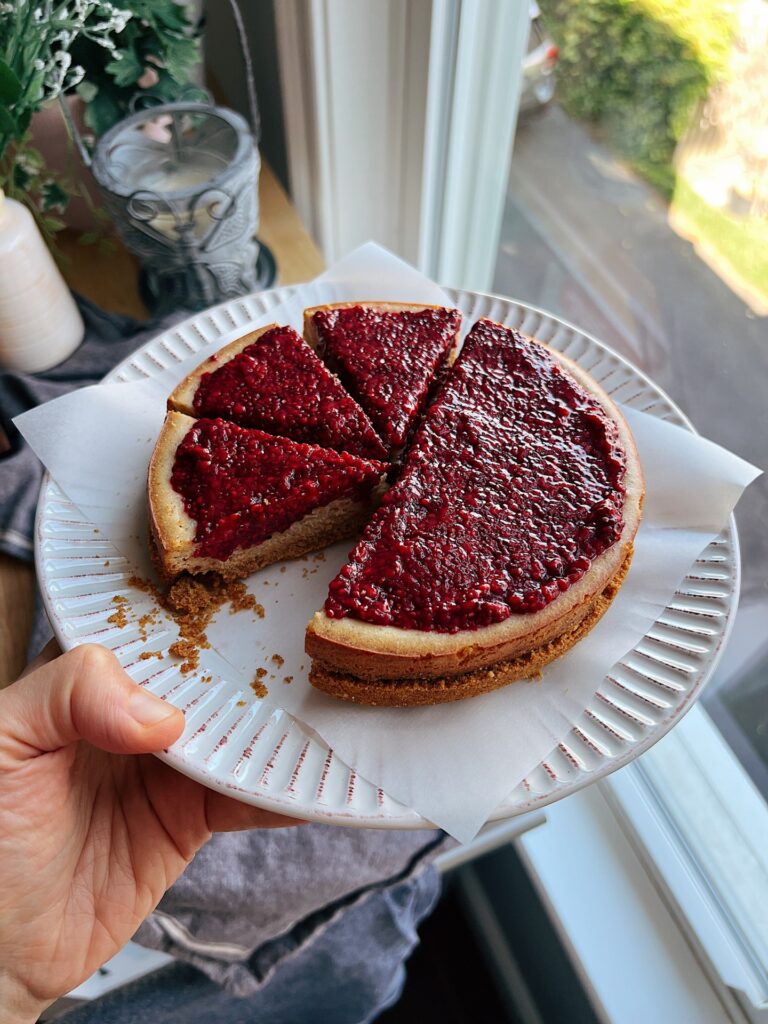 Small-batch Peanut Butter Cheesecake