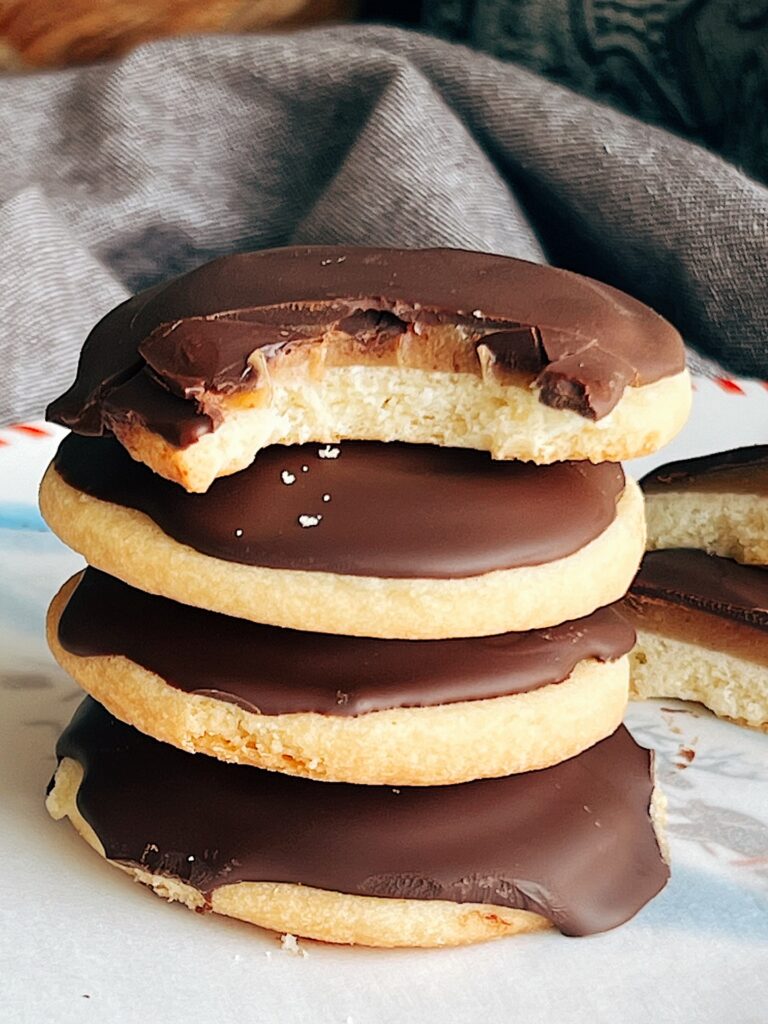 Small-batch Millionaire’s Shortbread Cookies
